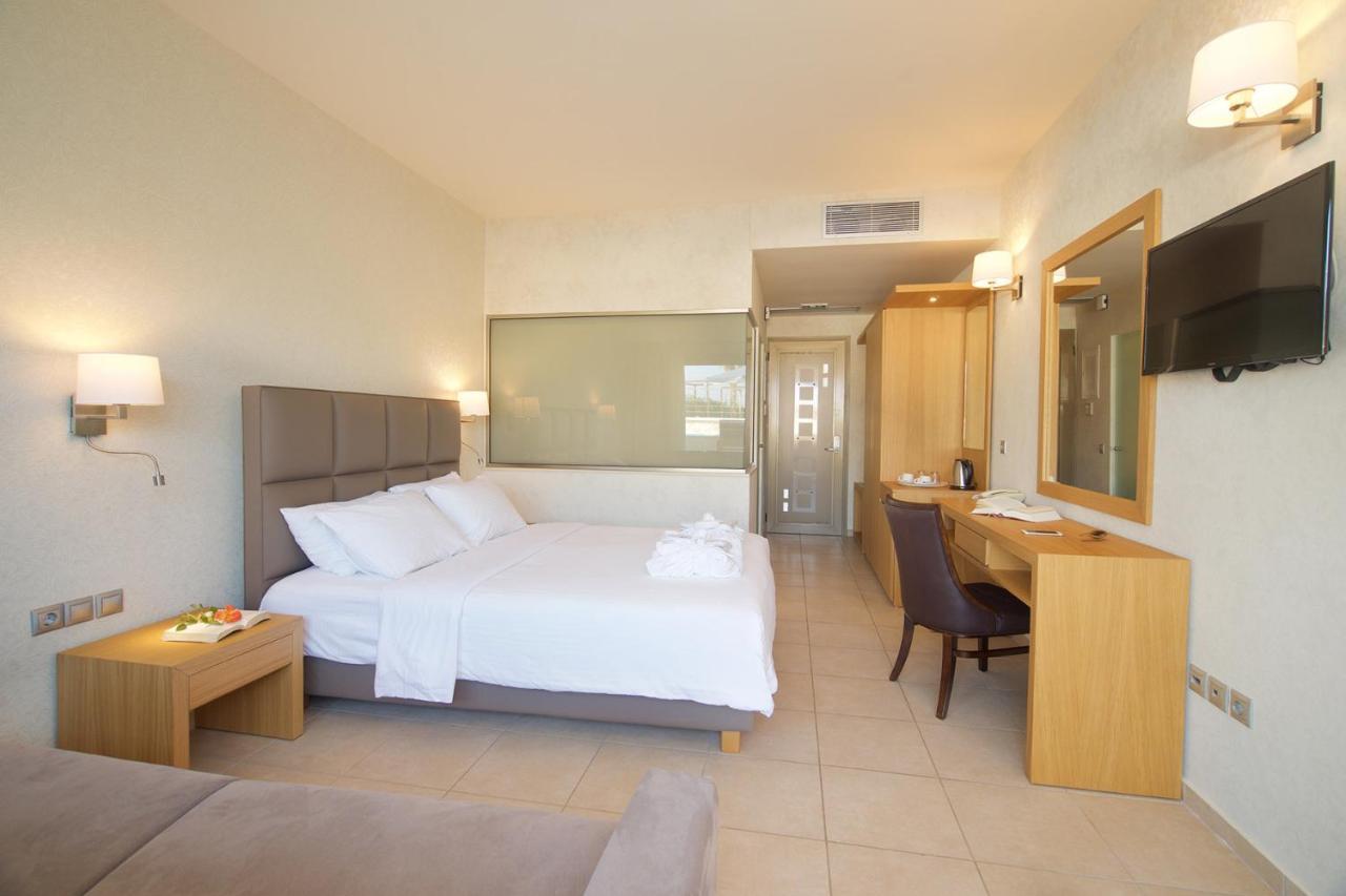 Ionian Emerald Resort Karavomylos Pokoj fotografie