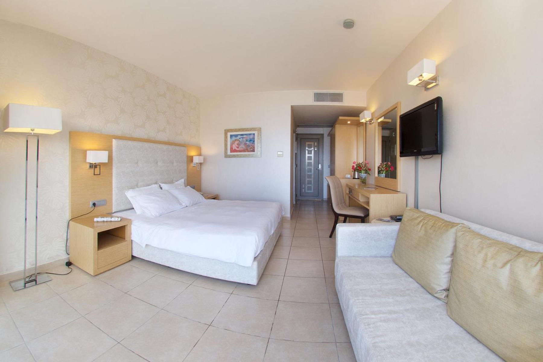 Ionian Emerald Resort Karavomylos Pokoj fotografie